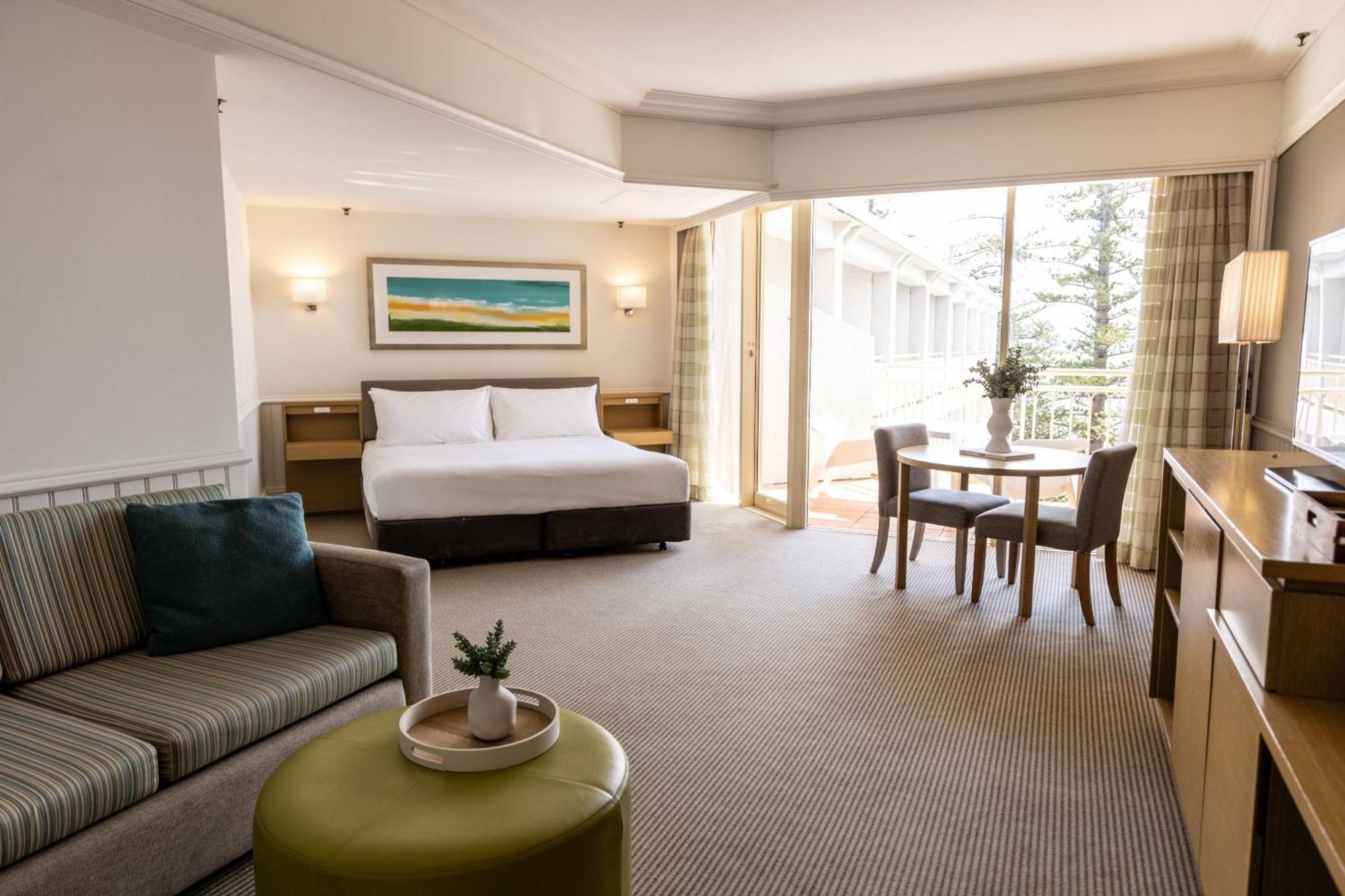 คราวน์ พลาซา เทอริกัล Hotel เทอร์ริกัล ภายนอก รูปภาพ